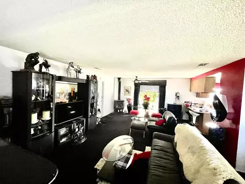 Living - 1902 Tierra Del Sol Rd, Boulevard, CA 91905 photo 4 of 11