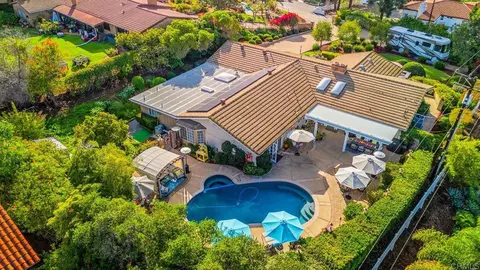 11921 Fuerte Dr, El Cajon, CA 92020