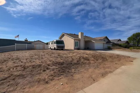 8734 Cordial Rd, El Cajon, CA 92021