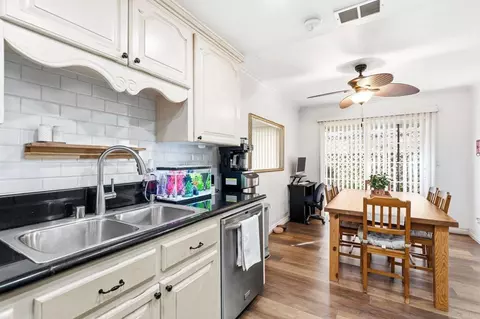 1560 Monterey Pine Dr #B, San Ysidro, CA 92173