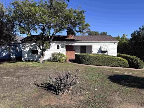 83 Second Ave, Chula Vista, CA 91910