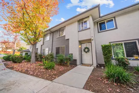 10658 King Phillip Ct, Santee, CA 92071