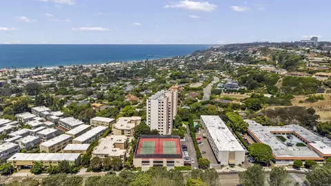 2500 Torrey Pines Rd #305, La Jolla, CA 92037