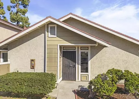 6820 Quebec Ct #2, San Diego, CA 92139