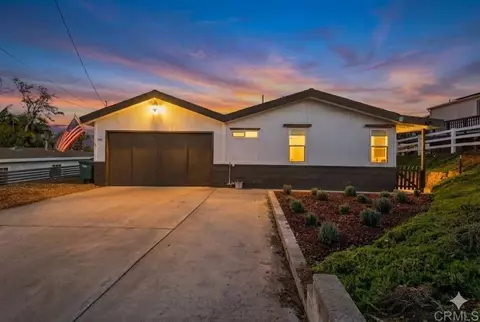 8735 Almond Rd, Lakeside, CA 92040
