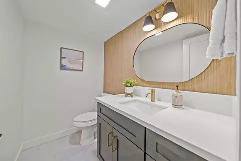 Bath - 223 Cottingham Ct, Oceanside, CA 92054 photo 1 of 4