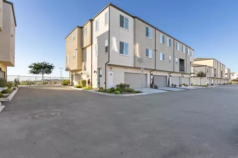 5244 Beachfront Cove St #189, San Diego, CA 92154