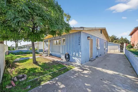 2568 Roseview Pl, San Diego, CA 92105