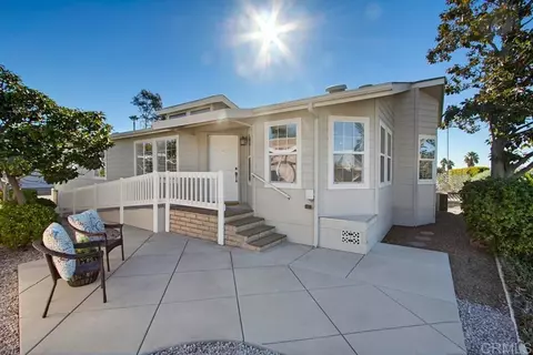 525 W El Norte Pkwy #151, Escondido, CA 92026
