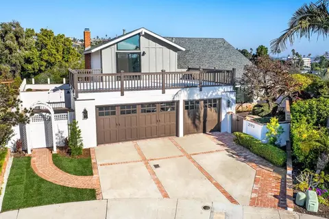 2193 Harbour Heights Rd, San Diego, CA 92109