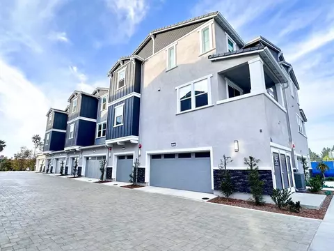 1803 Saltbush Dr, San Marcos, CA 92069