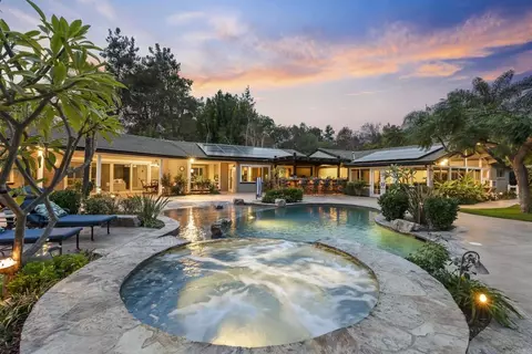 4847 Vita Rd, La Mesa, CA 91941