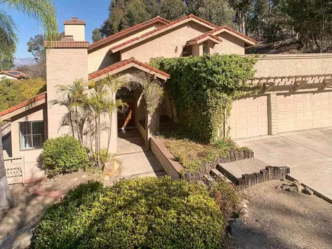 1521 Kimberly Woods Dr, El Cajon, CA 92020