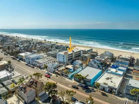 725 Redondo Ct #27, San Diego, CA 92109