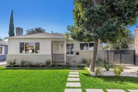14362 Collins St, Sherman Oaks, CA 91401