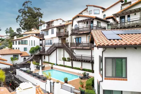 4008 Ampudia St, San Diego, CA 92110