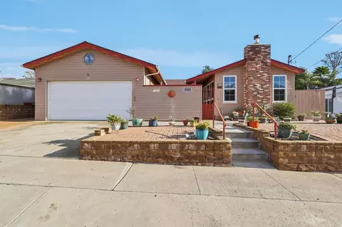 8477 Harwell Dr, San Diego, CA 92119