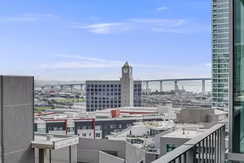 321 10th Ave #1303, San Diego, CA 92101