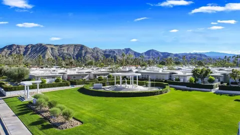 415 E Avenida Granada, Palm Springs, CA 92264