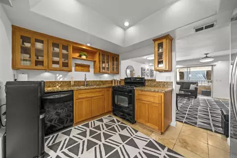 Kitchen - 1614 Tina Pl, El Cajon, CA 92021 photo 3 of 5