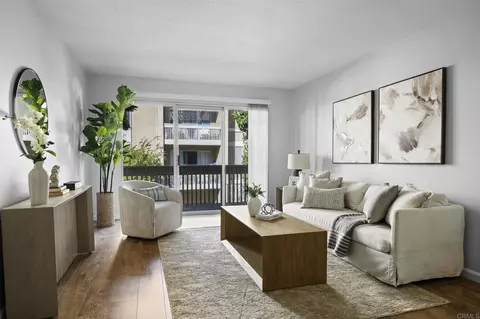 4600 Lamont St #226, San Diego, CA 92109