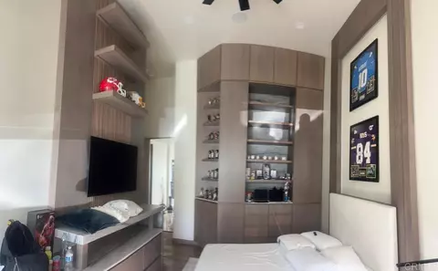 Bedroom - 701 1st St, Coronado, CA 92118 photo 1 of 3