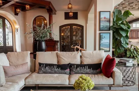 Living - 701 1st St, Coronado, CA 92118 photo 2 of 7