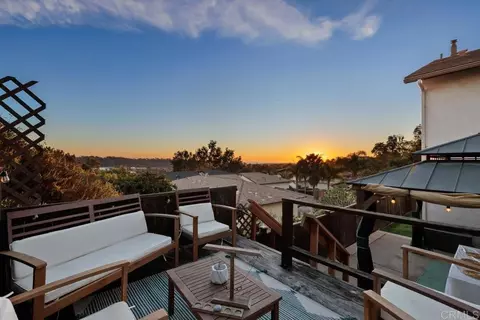 2128 Via Sonora, Oceanside, CA 92054