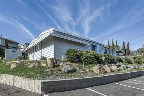 275 S Worthington St #SPC 48, Spring Valley, CA 91977 photo 5