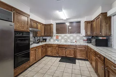 275 S Worthington St #SPC 48, Spring Valley, CA 91977 photo 37