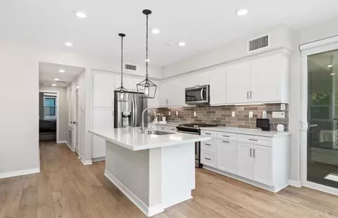 2706 Via Alta Pl, San Diego, CA 92108