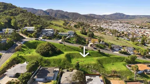 8513 Placid View Dr, Santee, CA 92071