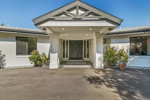 1051 Via Rancho Pkwy, Escondido, CA 92029