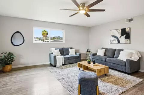 1647 Peerless Dr, El Cajon, CA 92021