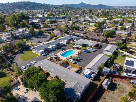 1364 Kristie Ln, El Cajon, CA 92019
