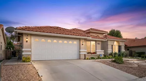 1999 Pecan Tree St, Hemet, CA 92545