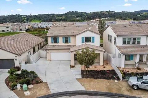 27960 Moosa Creek Way, Valley Center, CA 92082