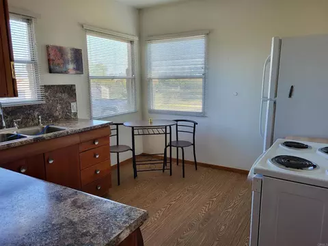 Kitchen - 616 Alpine Heights-20acres, Alpine, CA 91901 photo 2 of 4