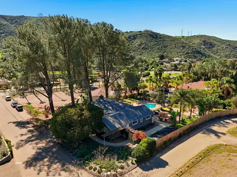 View/Area - 3212 Star Acres Dr, Spring Valley, CA 91978 photo 3 of 7