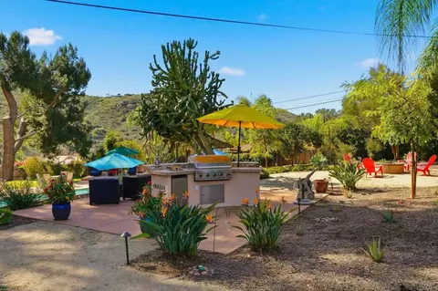 Exterior - 3212 Star Acres Dr, Spring Valley, CA 91978 photo 22 of 33