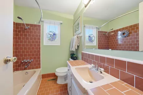 Bath - 3212 Star Acres Dr, Spring Valley, CA 91978 photo 3 of 3