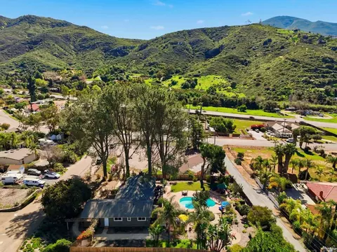View/Area - 3212 Star Acres Dr, Spring Valley, CA 91978 photo 5 of 7