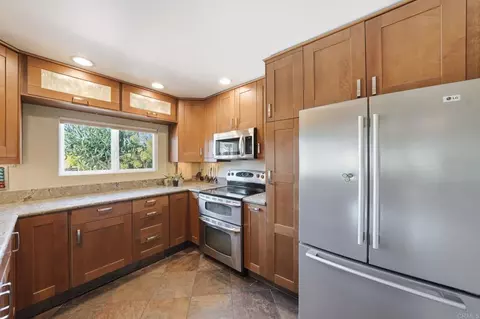 Kitchen - 3212 Star Acres Dr, Spring Valley, CA 91978 photo 2 of 5