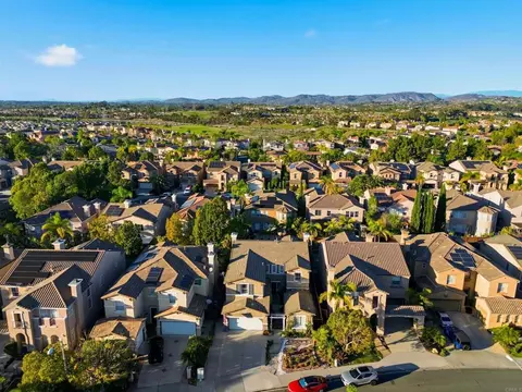 7132 Torrey Mesa Ct, San Diego, CA 92129