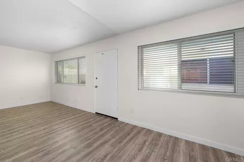 Living - 471 Fourth Ave #B, Chula Vista, CA 91910 photo 3 of 5