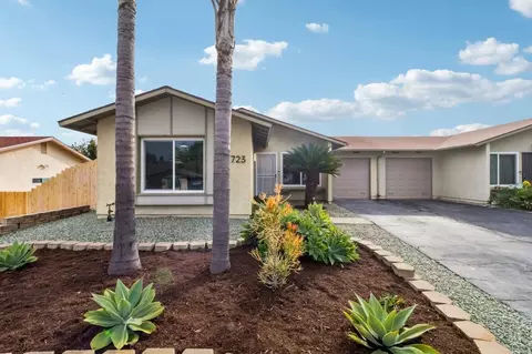 4723 Rim Rock Rd, Oceanside, CA 92056