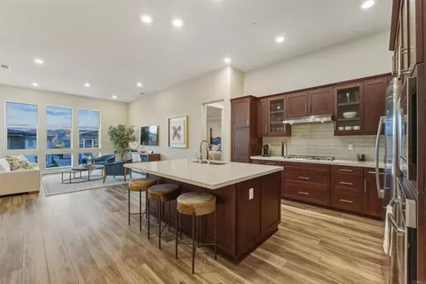 16750 Coyote Bush Dr #23, San Diego, CA 92127
