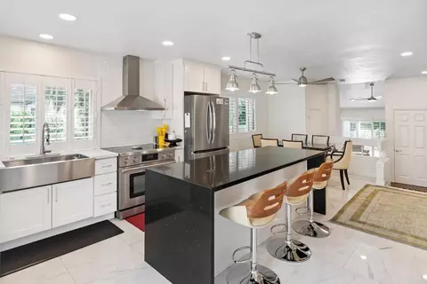 820 Cardamom Ct, Chula Vista, CA 91910