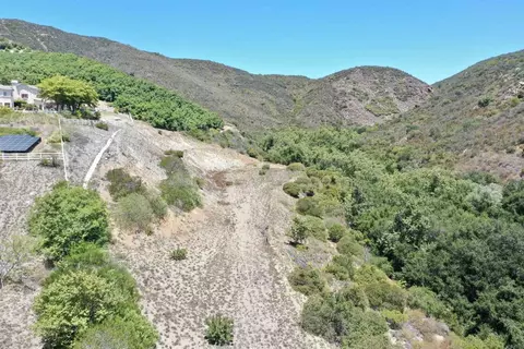 El Calamar, Temecula, CA 92590 photo 4