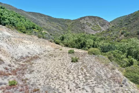El Calamar, Temecula, CA 92590 photo 6
